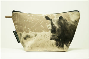 Triangle Toiletry Bag Khaki 05 Rhinoceros