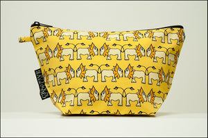 Triangle Toiletry Bag | Curious | Yellow Lion